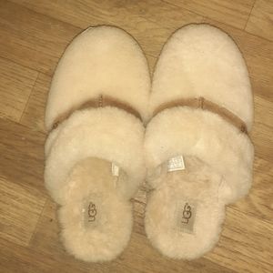 Ugg slippers